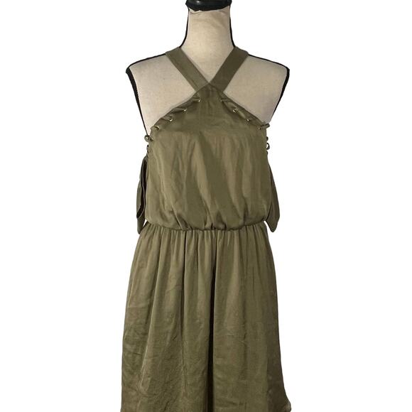 Guess Halter Off the Shoulder Mini Dress Green Women's Size Medium NWT - Picture 1 of 8